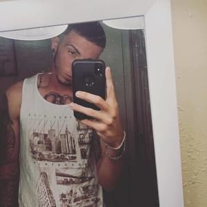 Meet your Posher, Manuel